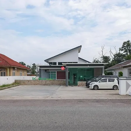 Oyo 90005 Dc Villa Guest House-2